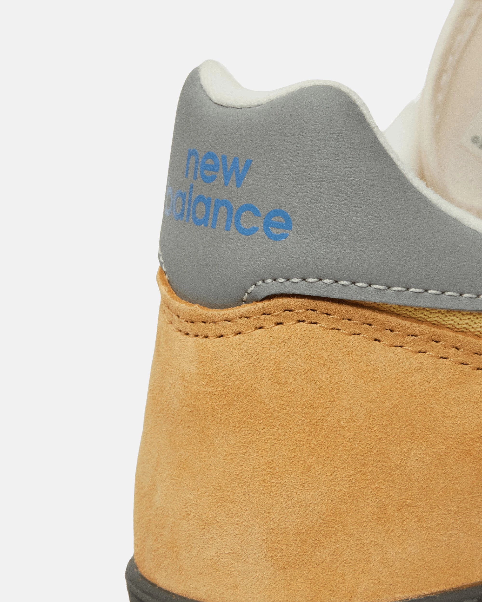 475 Sneakers Dried Apricot / Clementine / Blue Laguna