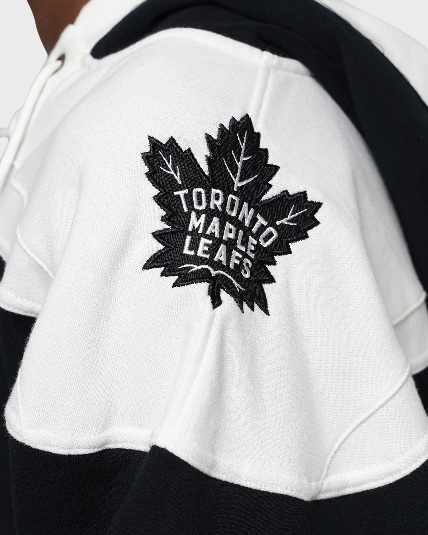 47 Brand Toronto Maple Leafs Superior Lacer Hoodie Jet Black