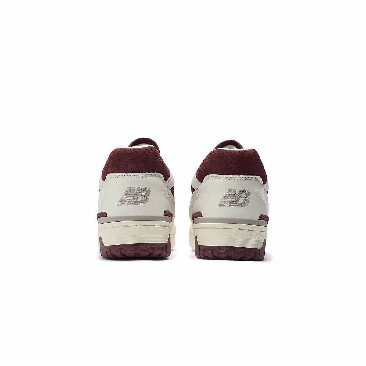 550 'Sea Salt Classic Crimson'