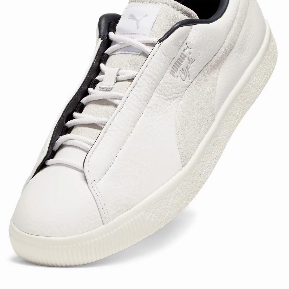   Nanamica Clyde GORE-TEX 'PUMA White'