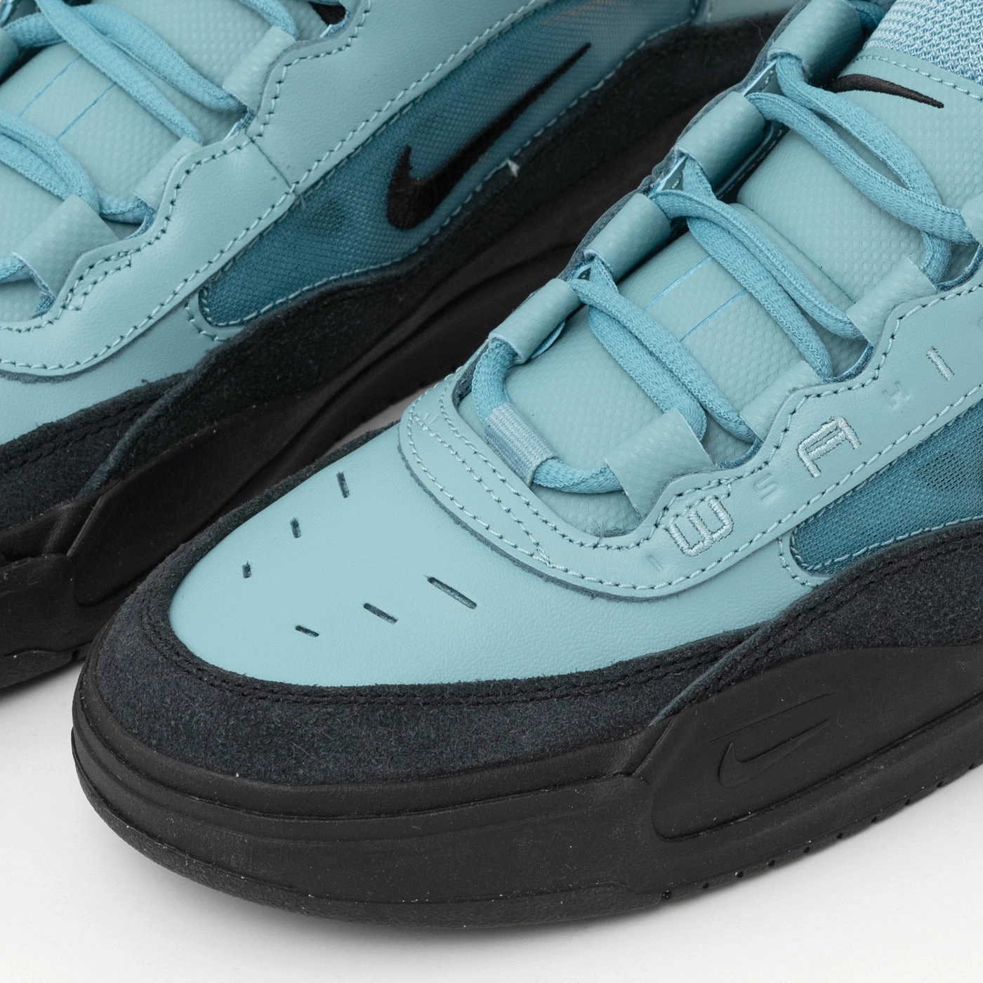 Air Max Ishod 2 (Aqua Blue/Black)