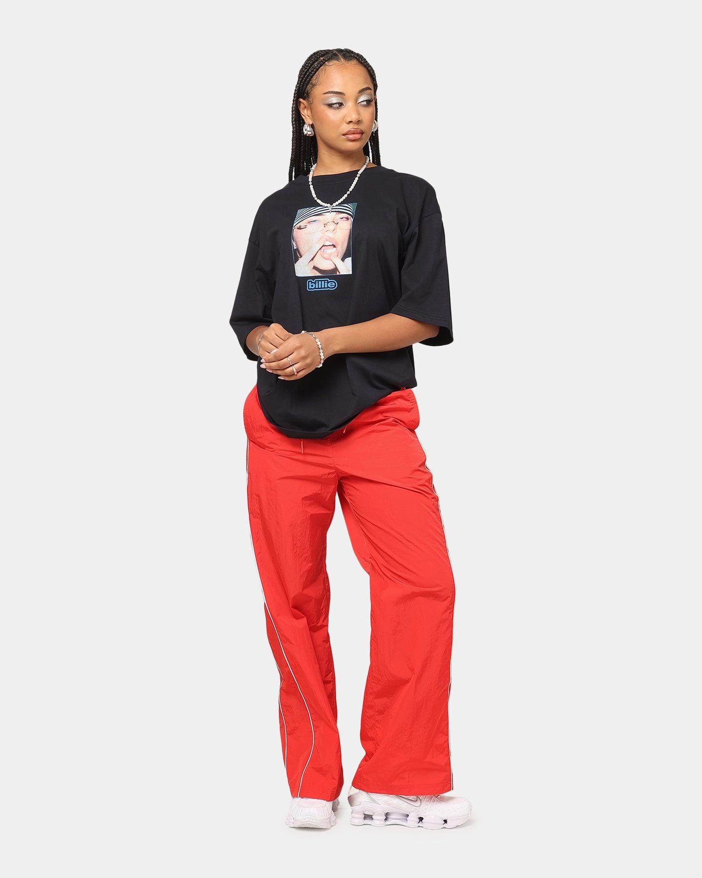 Bravado Billie Eilish Billie T-Shirt Black