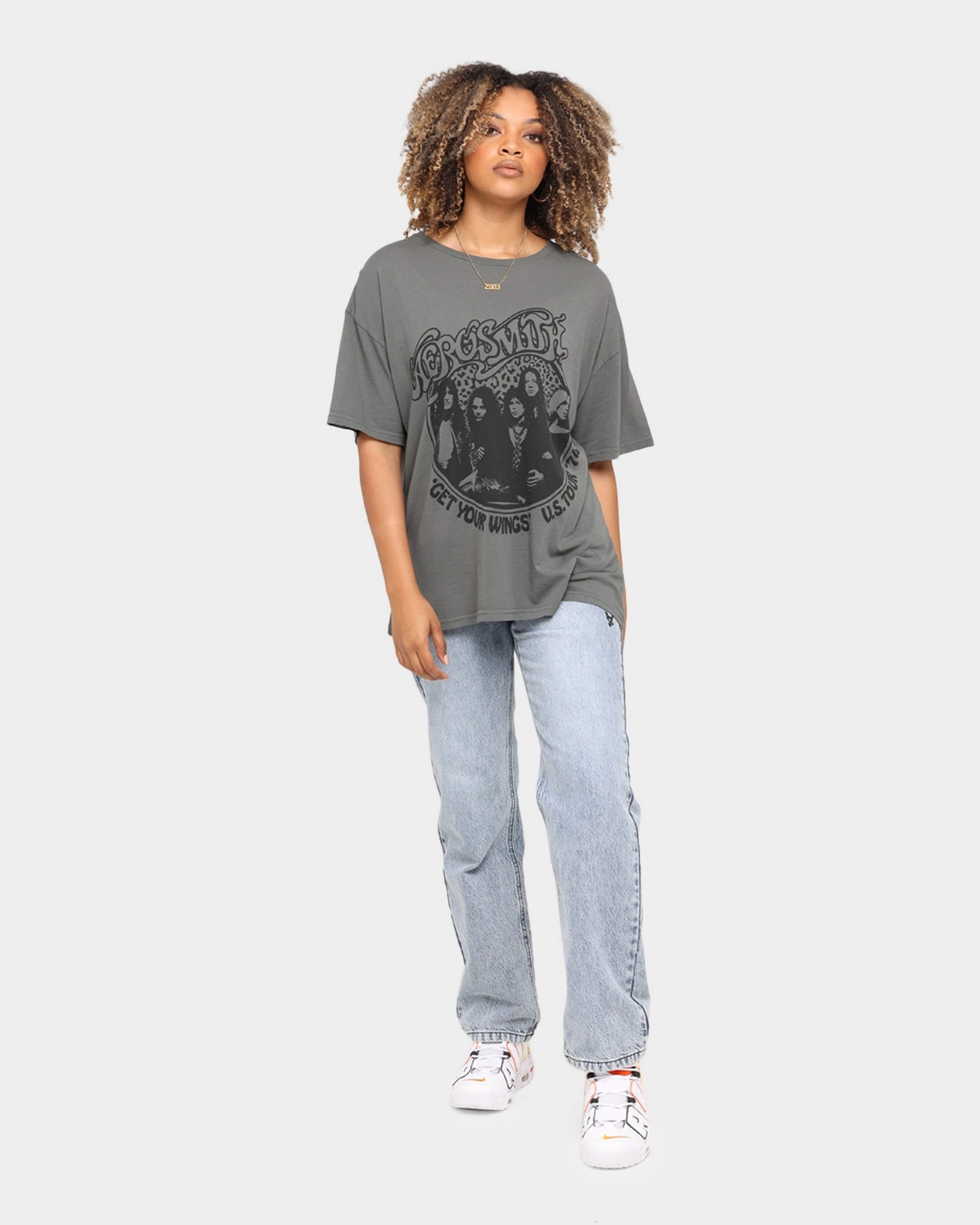 Bravado Women's Get Your Wings Short Sleeve T-Shirt Charcoal