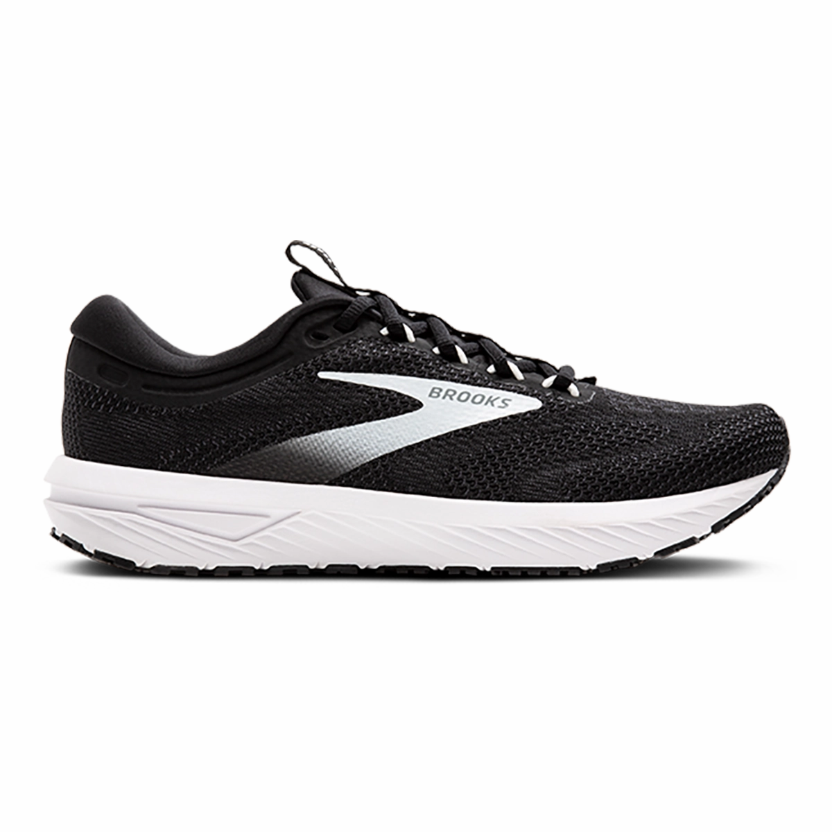 Brooks Revel 7