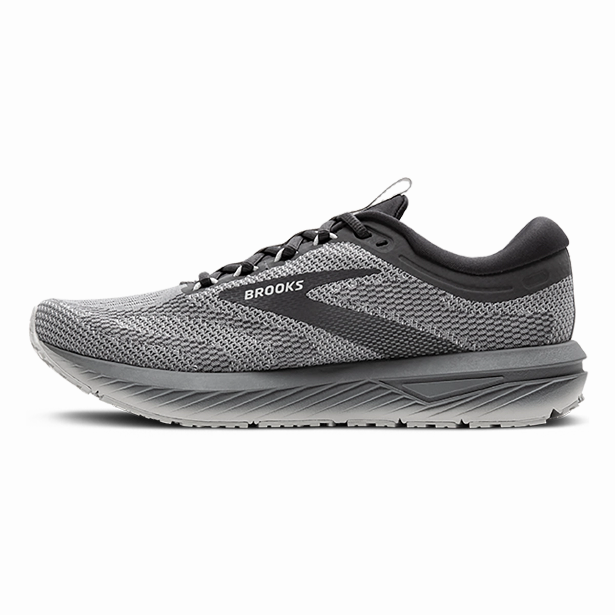 Brooks Revel 7