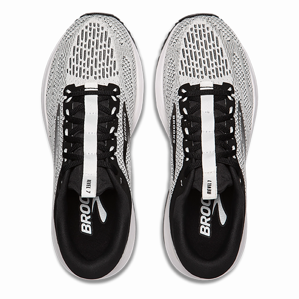 Brooks Revel 7