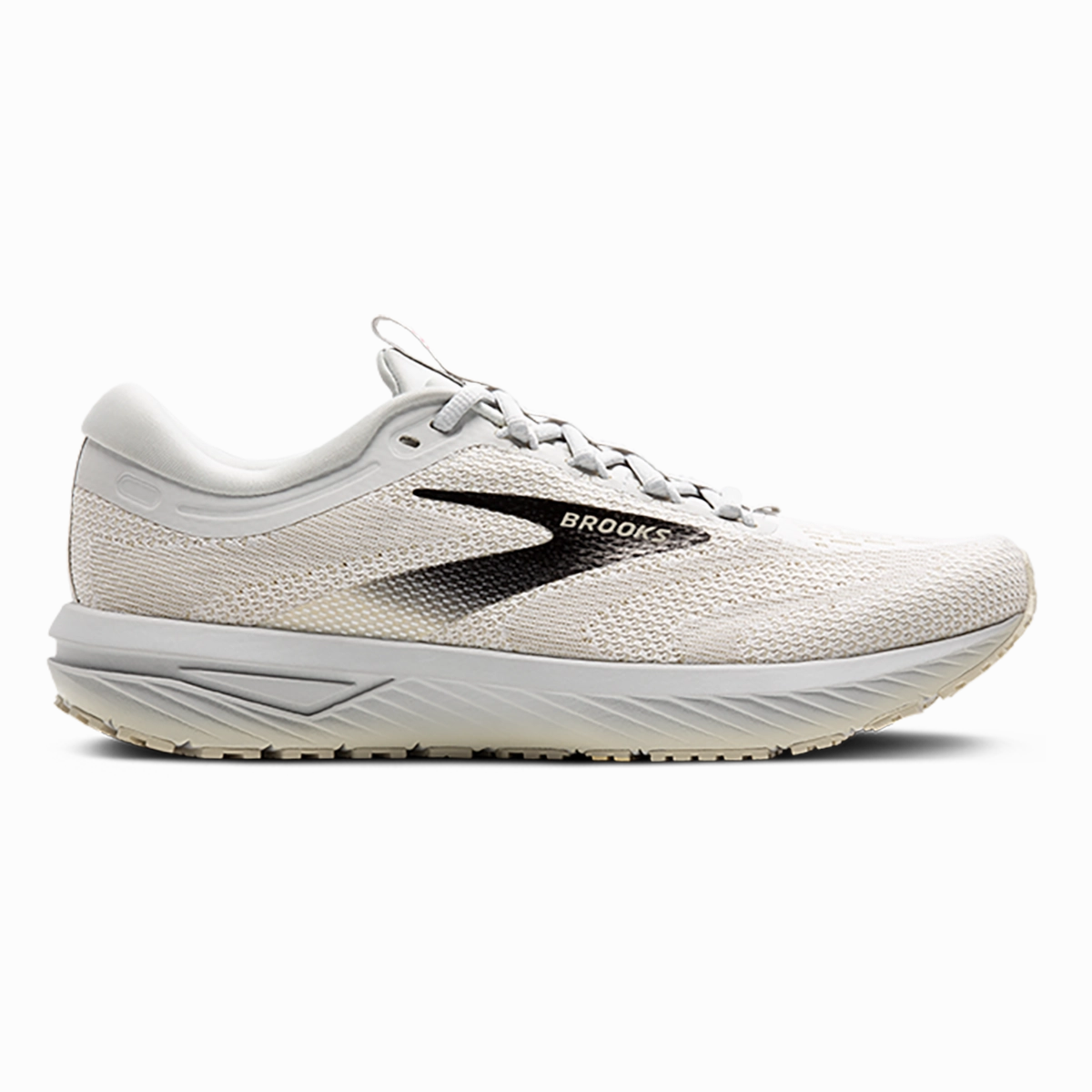Brooks Revel 7