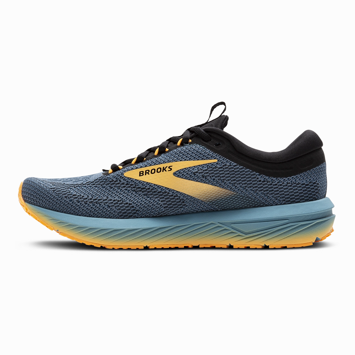 Brooks Revel 7