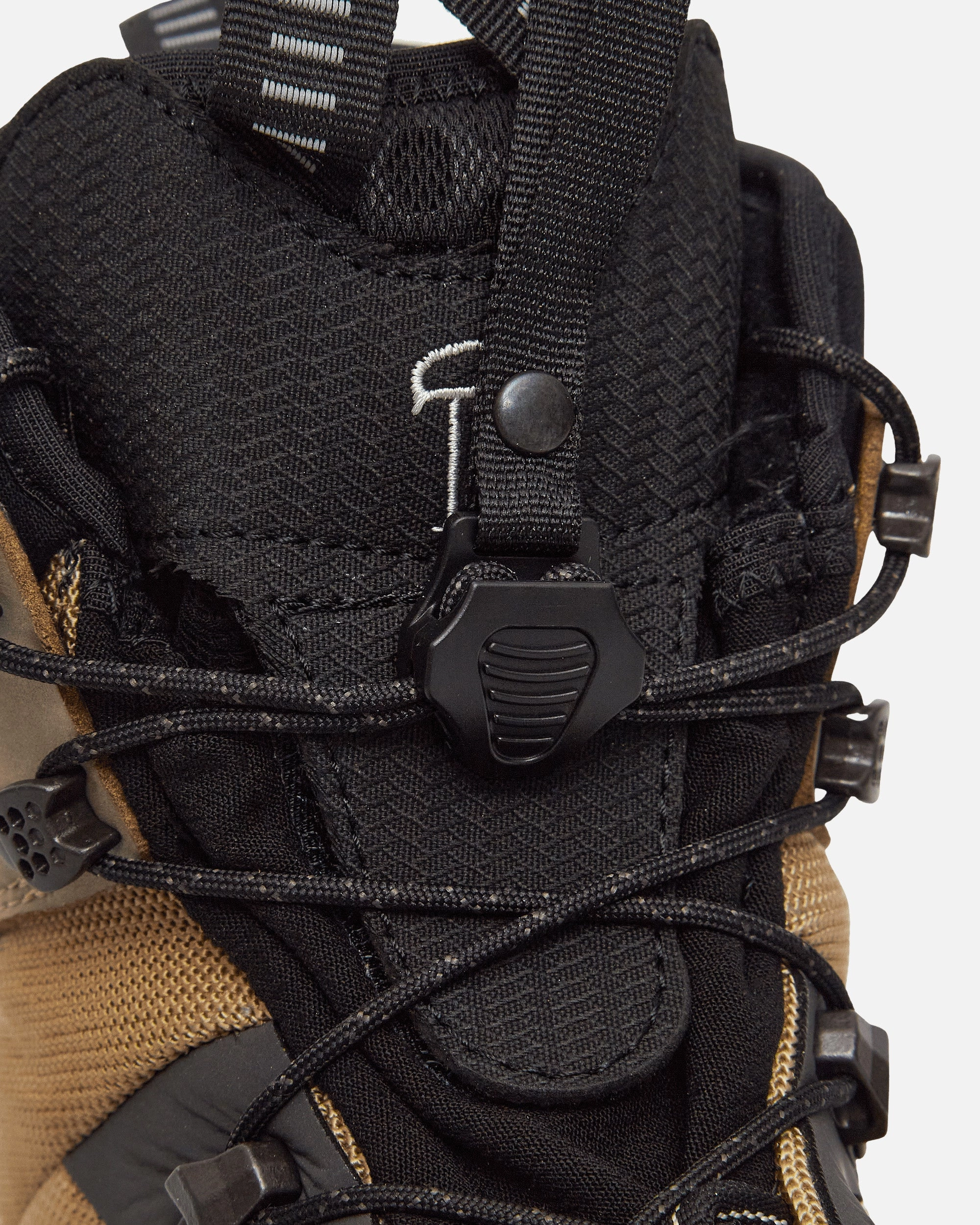 Carbonaz Boots Desert