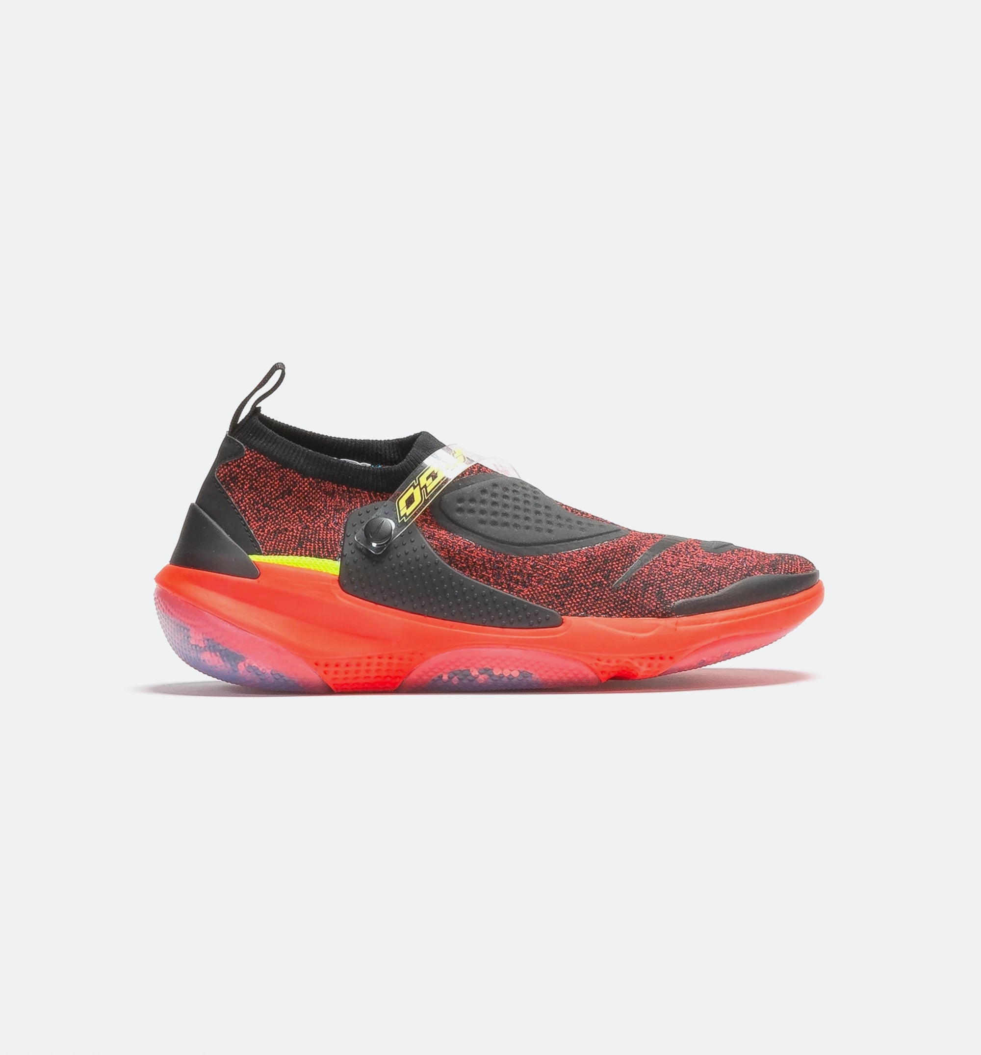 CC3 OBJ Mens Running Shoe - Black/Red