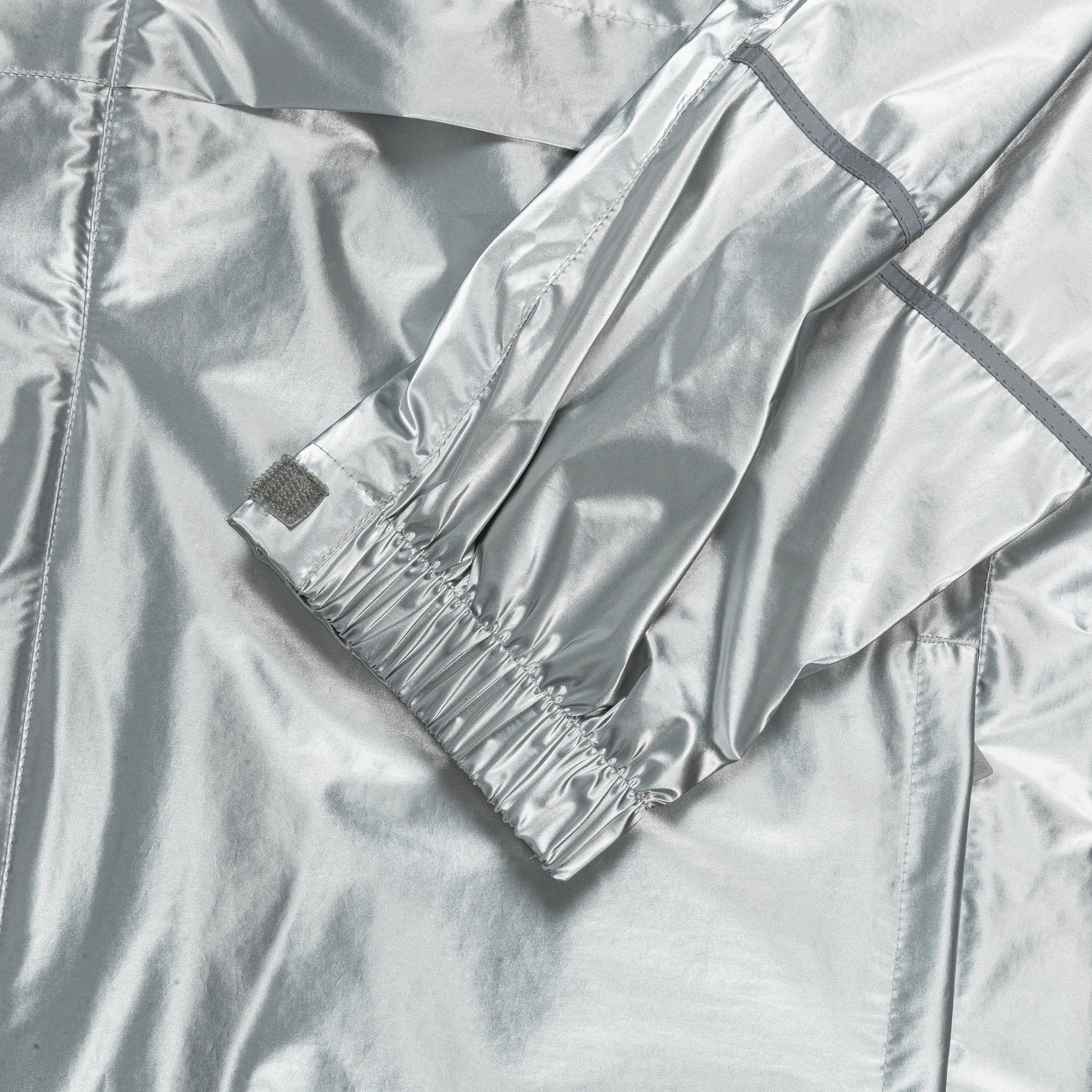 EQT Windbreaker - Silver Metallic