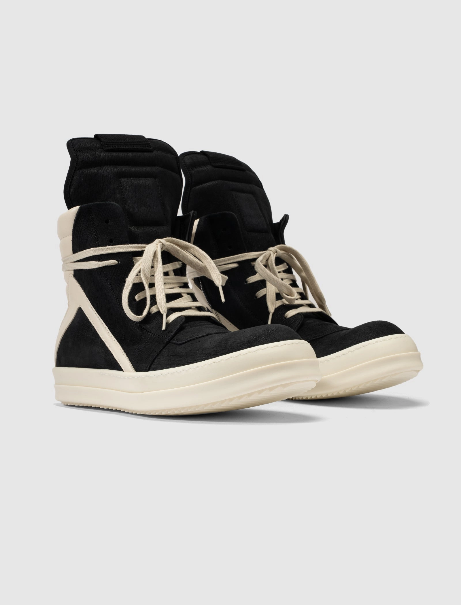 GEOBASKET SNEAKERS