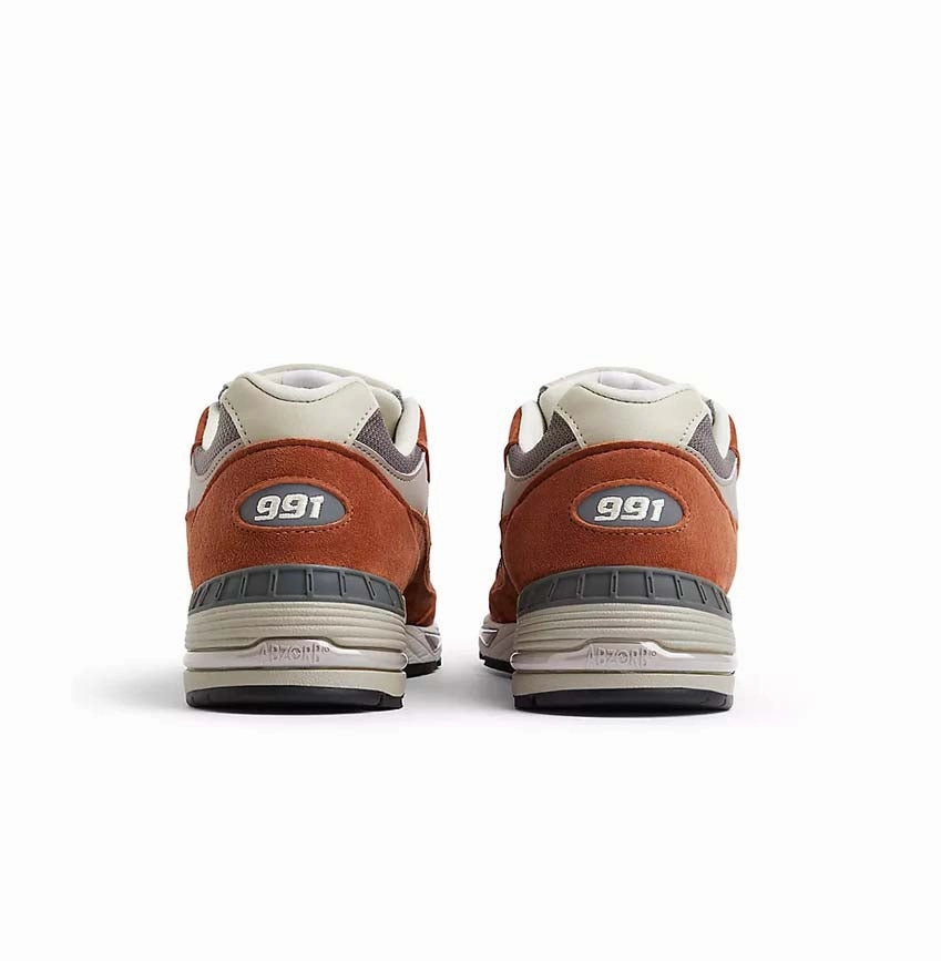 in UK 991 'Sequoia'