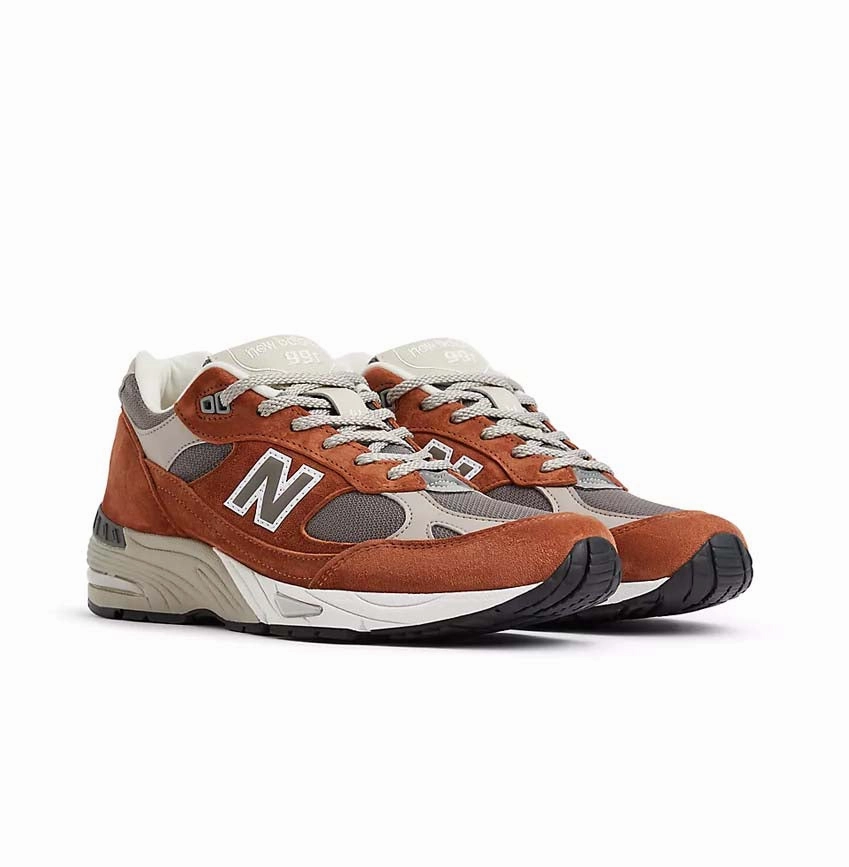 in UK 991 'Sequoia'