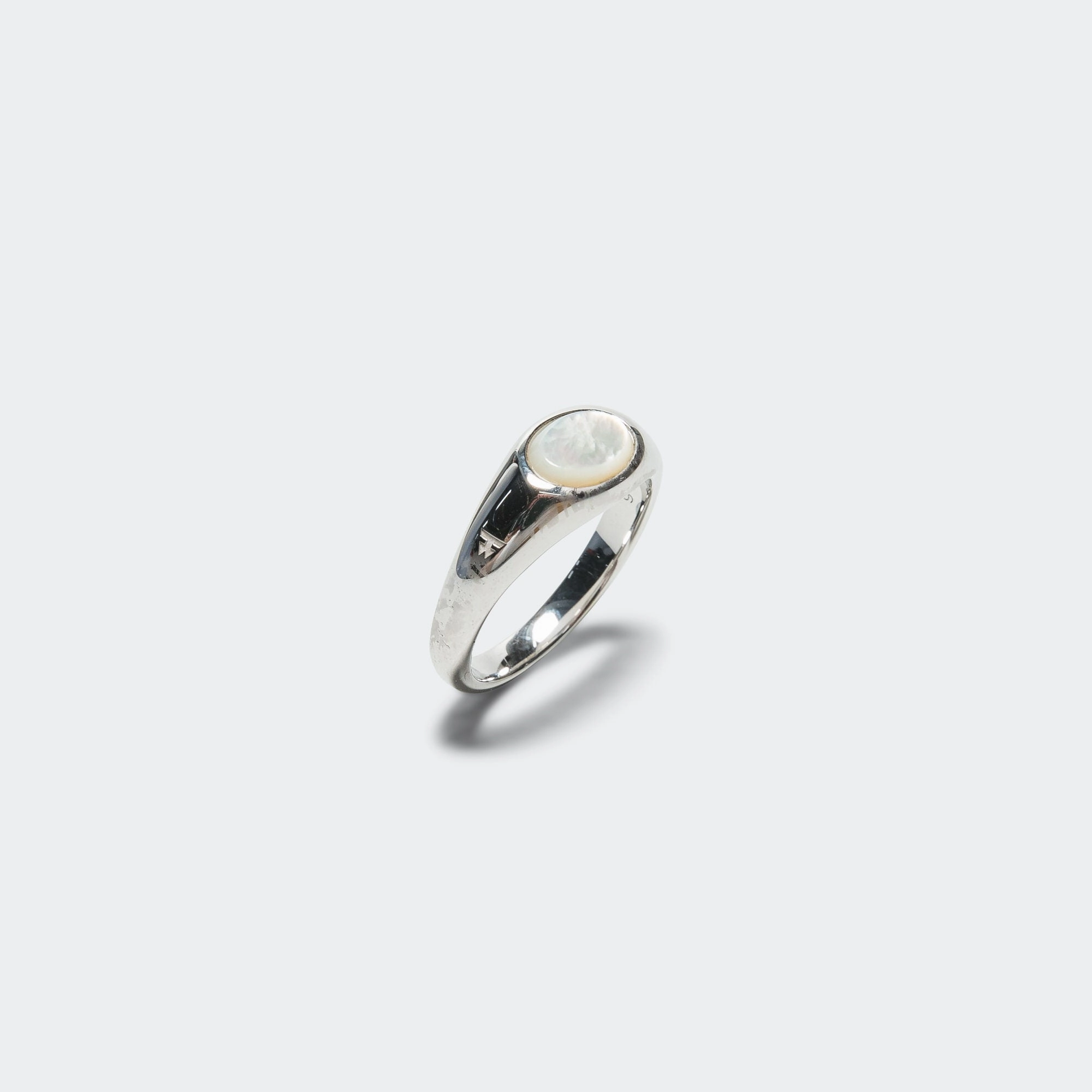 Joe Ring - White Mother of Pearl/925 Silver
