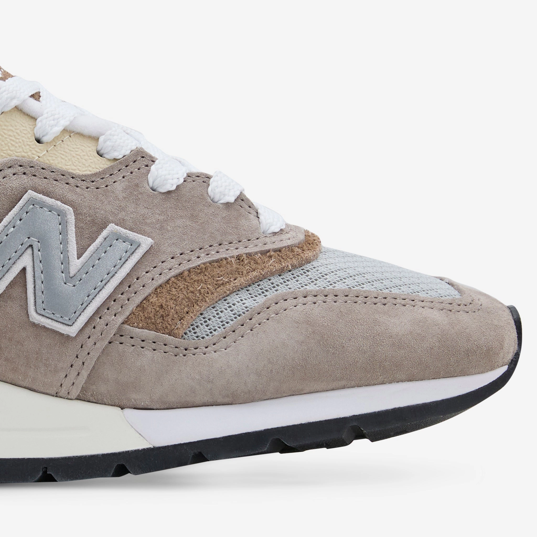 Made in USA 997 Light Mushroom | Mirage Grey