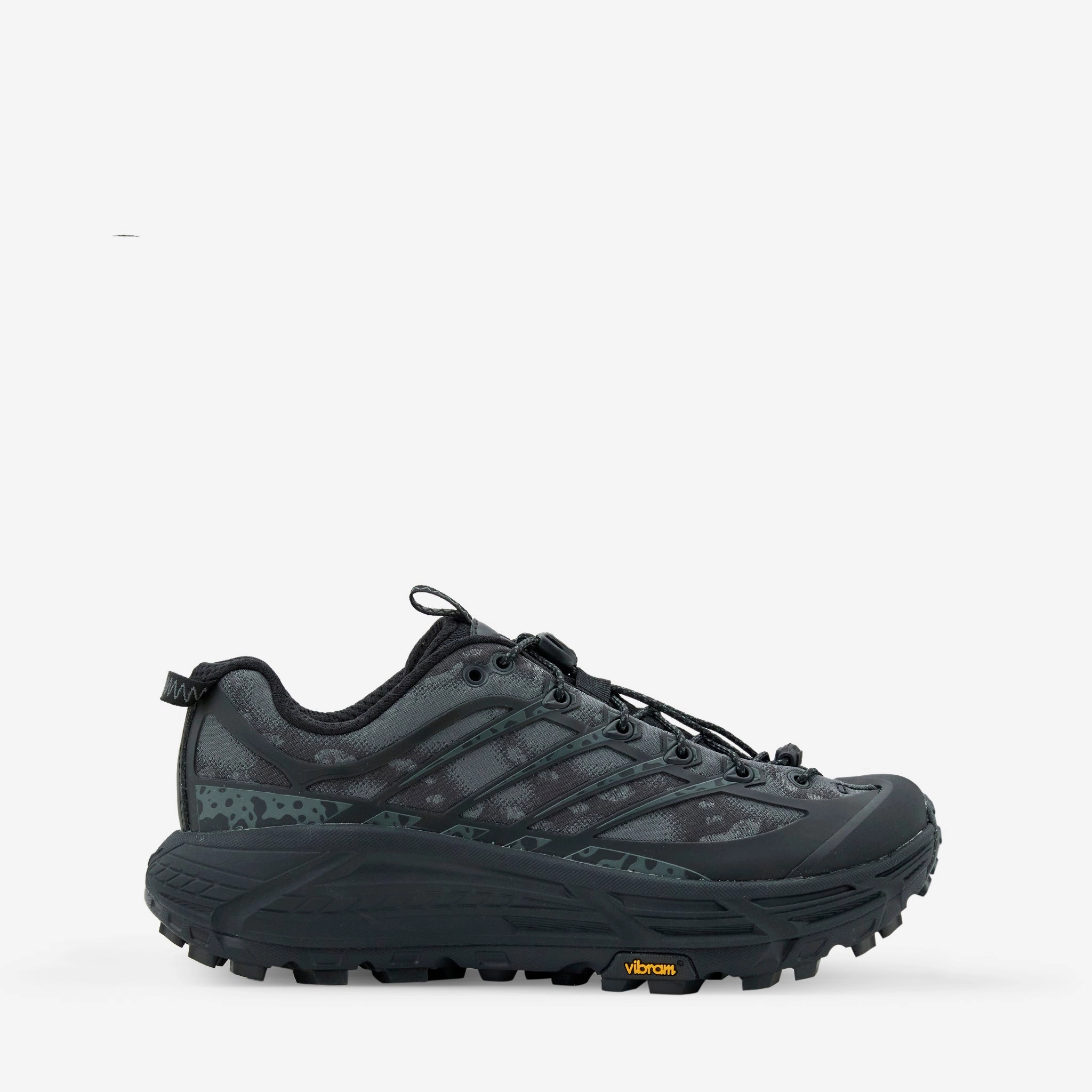 Mafate Three2 Black | Carbon Black
