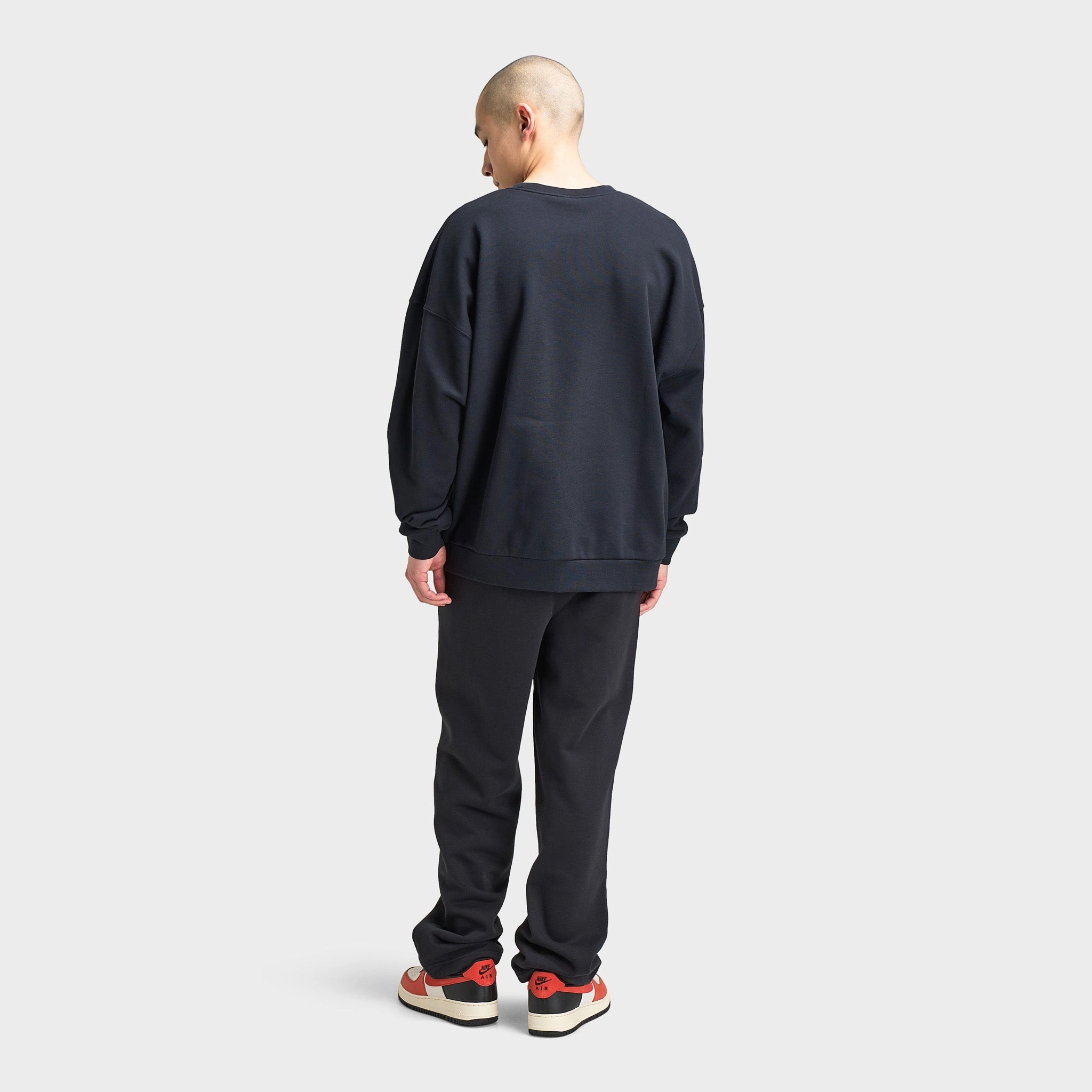 Nike Sportswear Club Fleece Oversized Crewneck Black / White