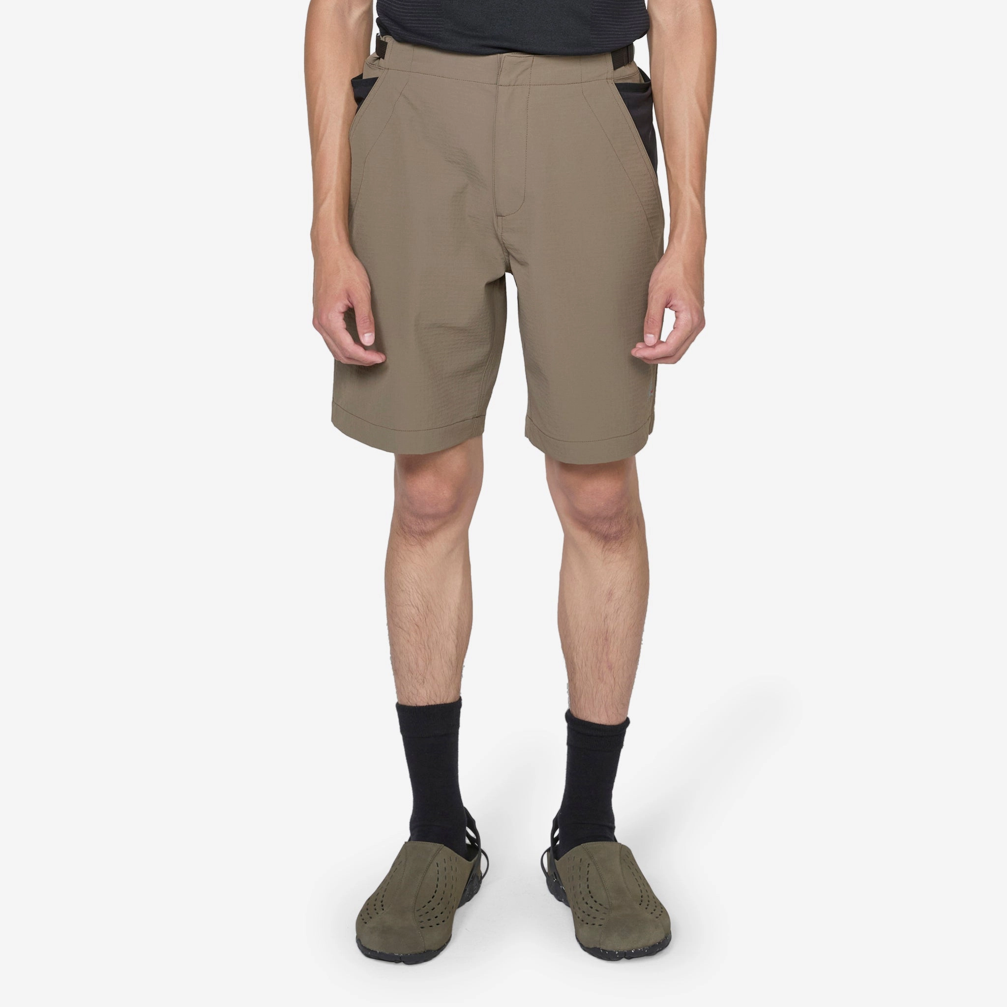 Sturdy Hiking Shorts Olive