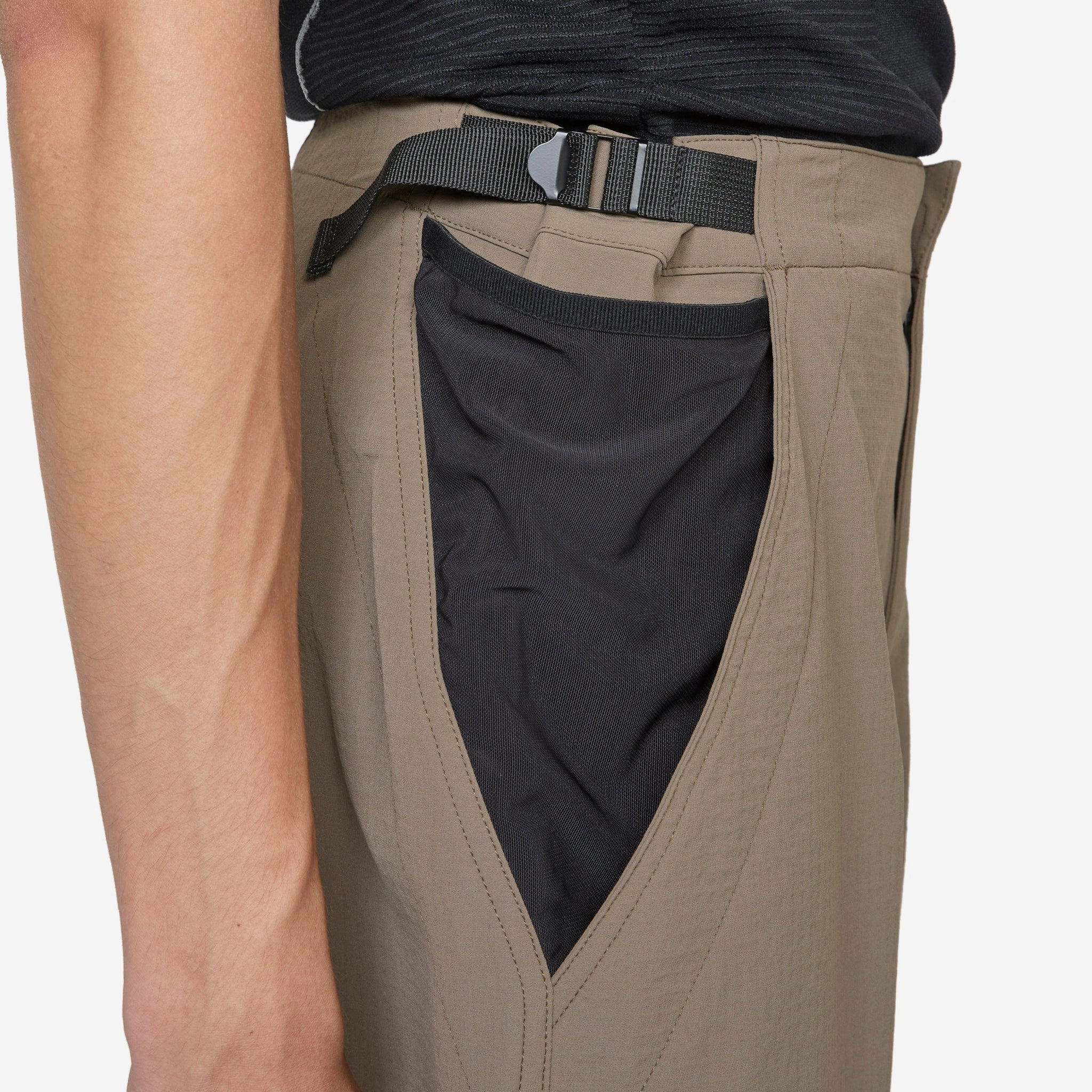 Sturdy Hiking Shorts Olive