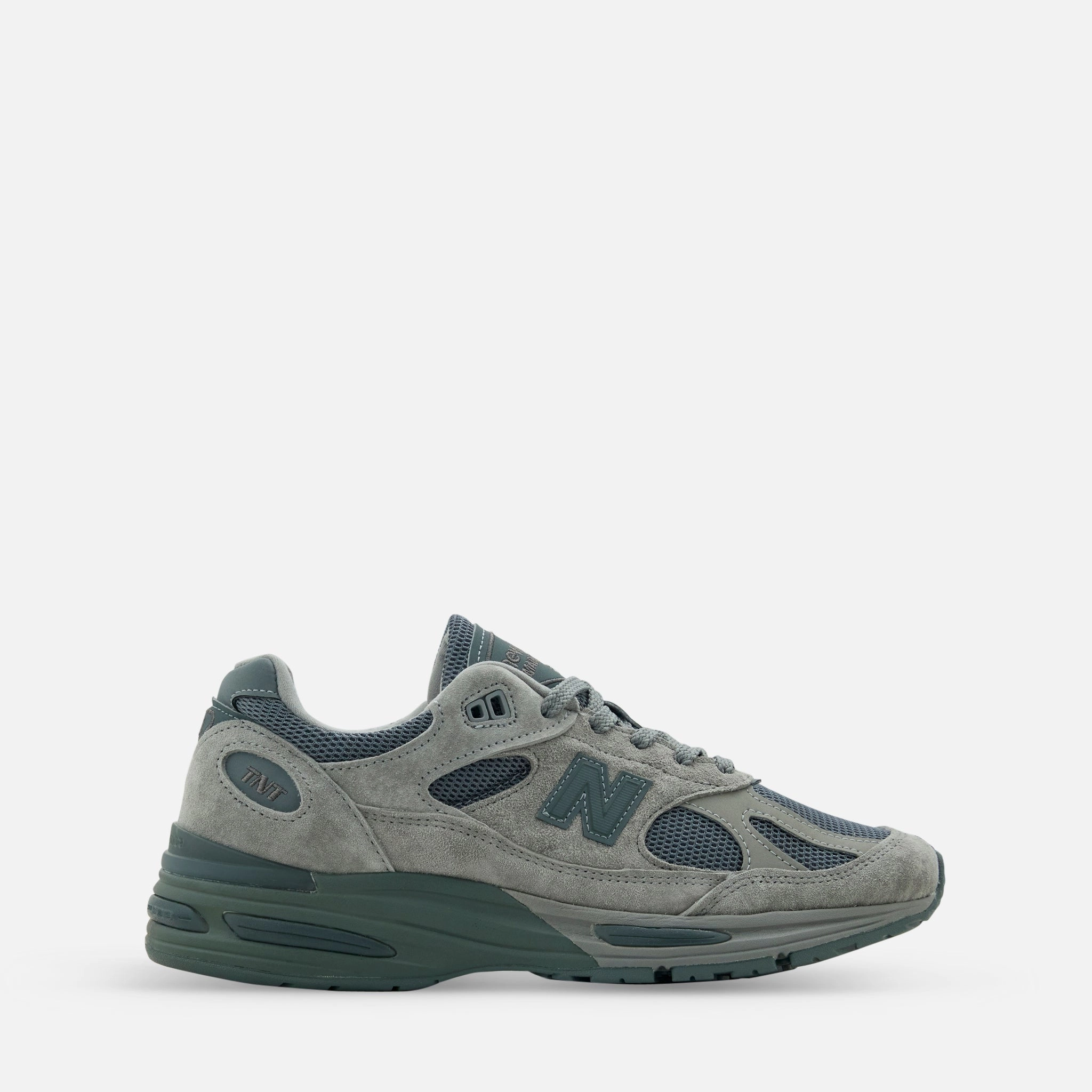 thisisneverthat x Made in UK 991v2 Rock Ridge | Moon Mist | Sedona Sage