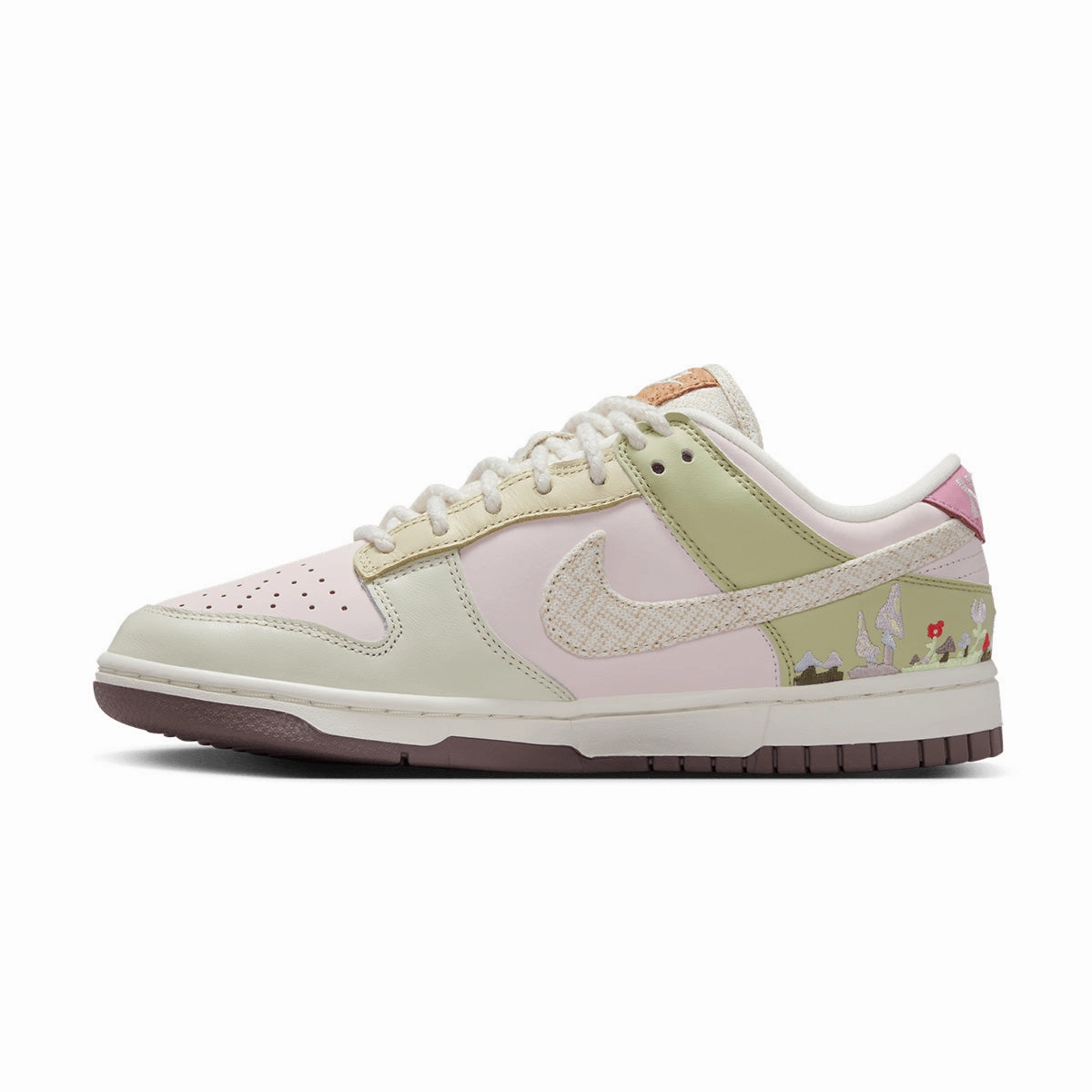 Wmns Dunk Low LX 'Mushroom'