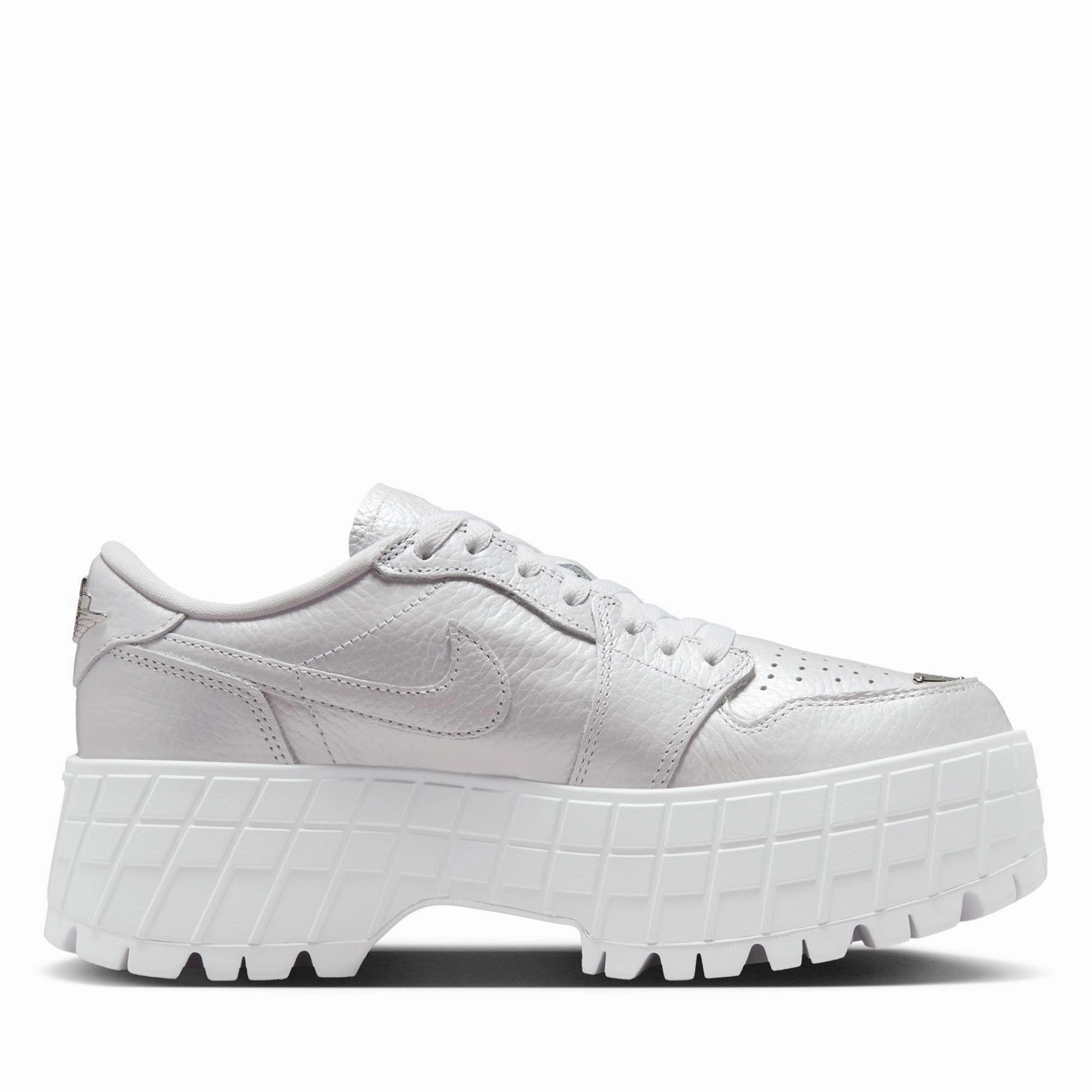 Women's Air Jordan 1 Brooklyn Low - White/Metallic Silver
