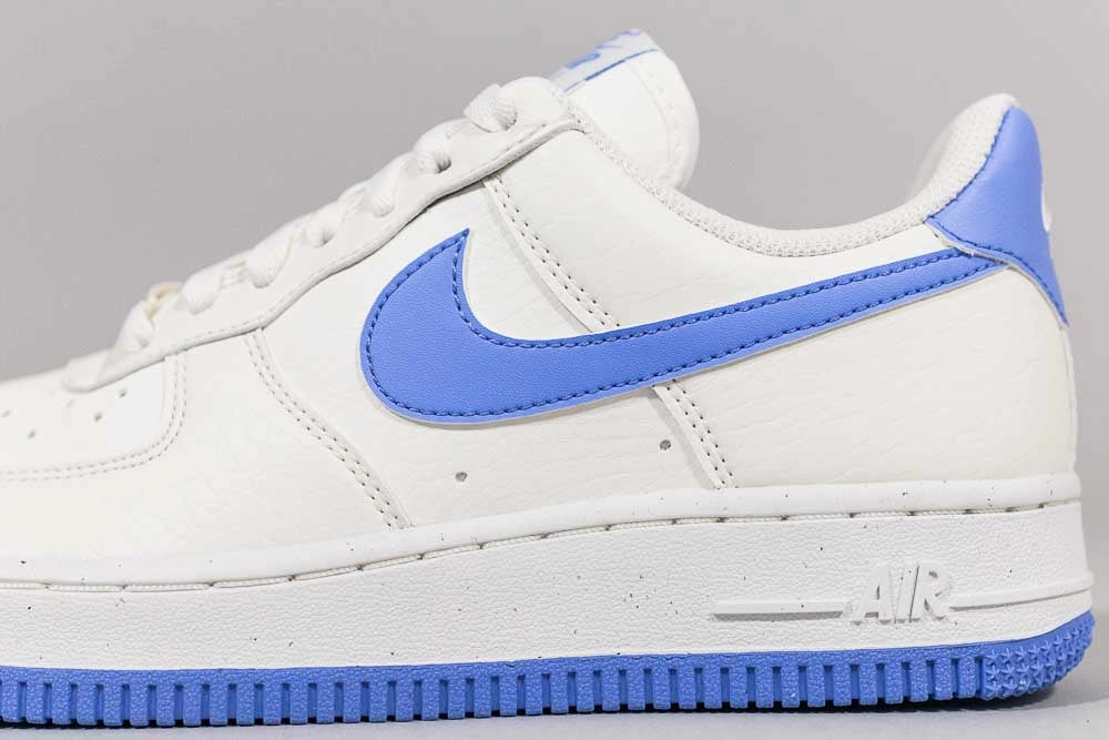 Women's Nike Air Force 1 07 Next Nature 'Royal Pulse'
